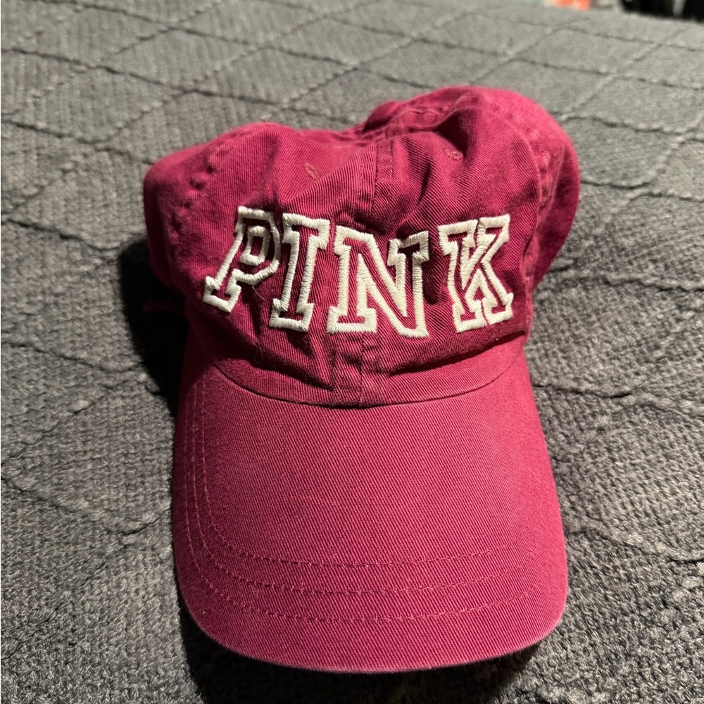 ❣️❄️PINK Victoria's Secret Deep Pink Hat